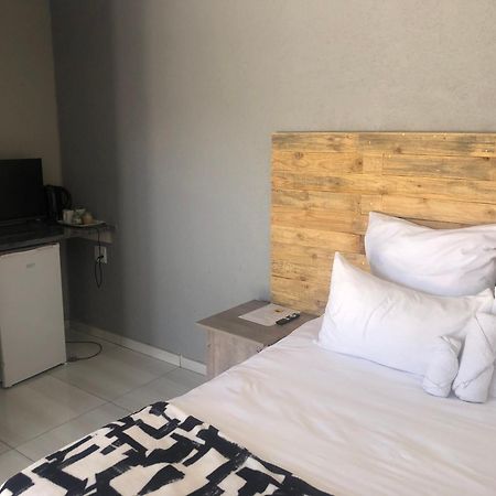 The Nest Overnight And Accommodation Usakos Exterior foto